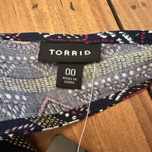 Torrid Geo Print Tank Dress Challis Size 00 Open Bow Back - Picture 7 of 14